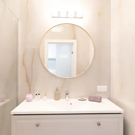 Modern Beige And Grey 3city In By Renters * Gdynia