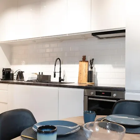 Modern Beige And Grey 3city In By Renters